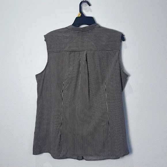 NWT NOTATIONS Sleeveless Striped Button Front Shirt Women's XL Classic - Picture 4 of 9